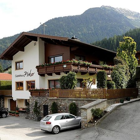 Gaestehaus Pirker ฟิงเคนแบร์ก ภายนอก รูปภาพ