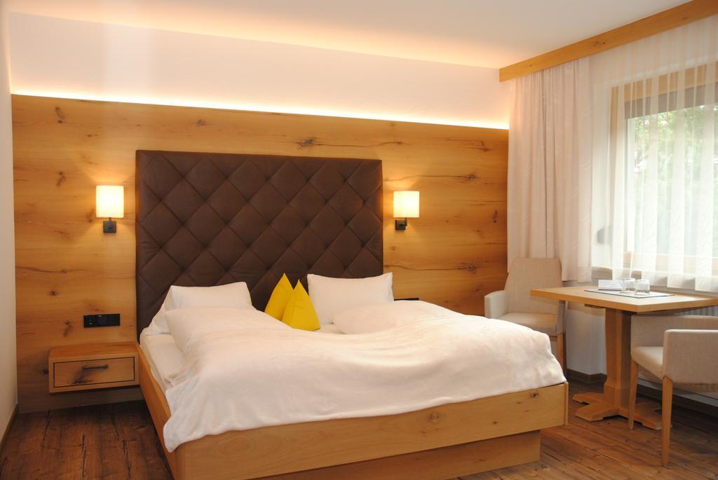 Gaestehaus Pirker ฟิงเคนแบร์ก ภายนอก รูปภาพ